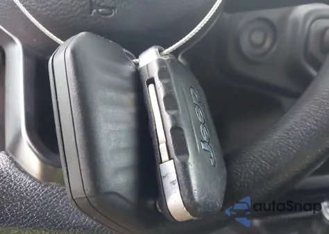 2018 Jeep Wrangler Sport 4X4 z USA, uszkodzony, nr VIN 1C4GJXAN3JW221816